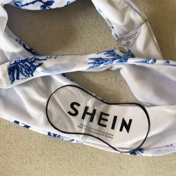 Blue floral bikini - Picture 6 of 6